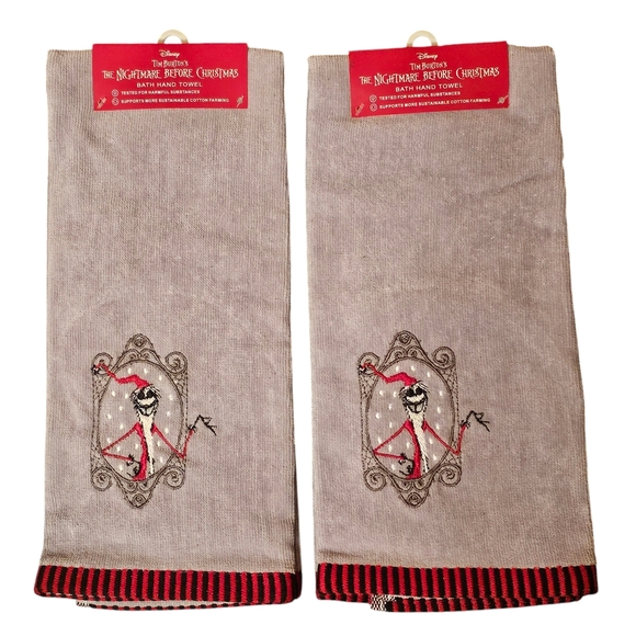 Disney Set Of 2 Bath Hand Towels Tim Burton's The Nightmare Before Christmas - Picture 1 of 4